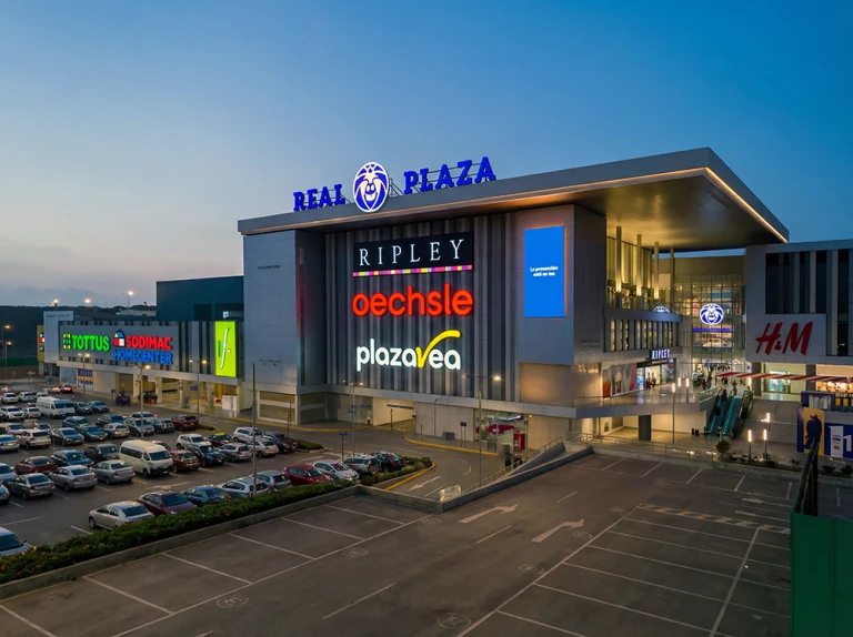 La iluminaci&oacute;n para los outlets